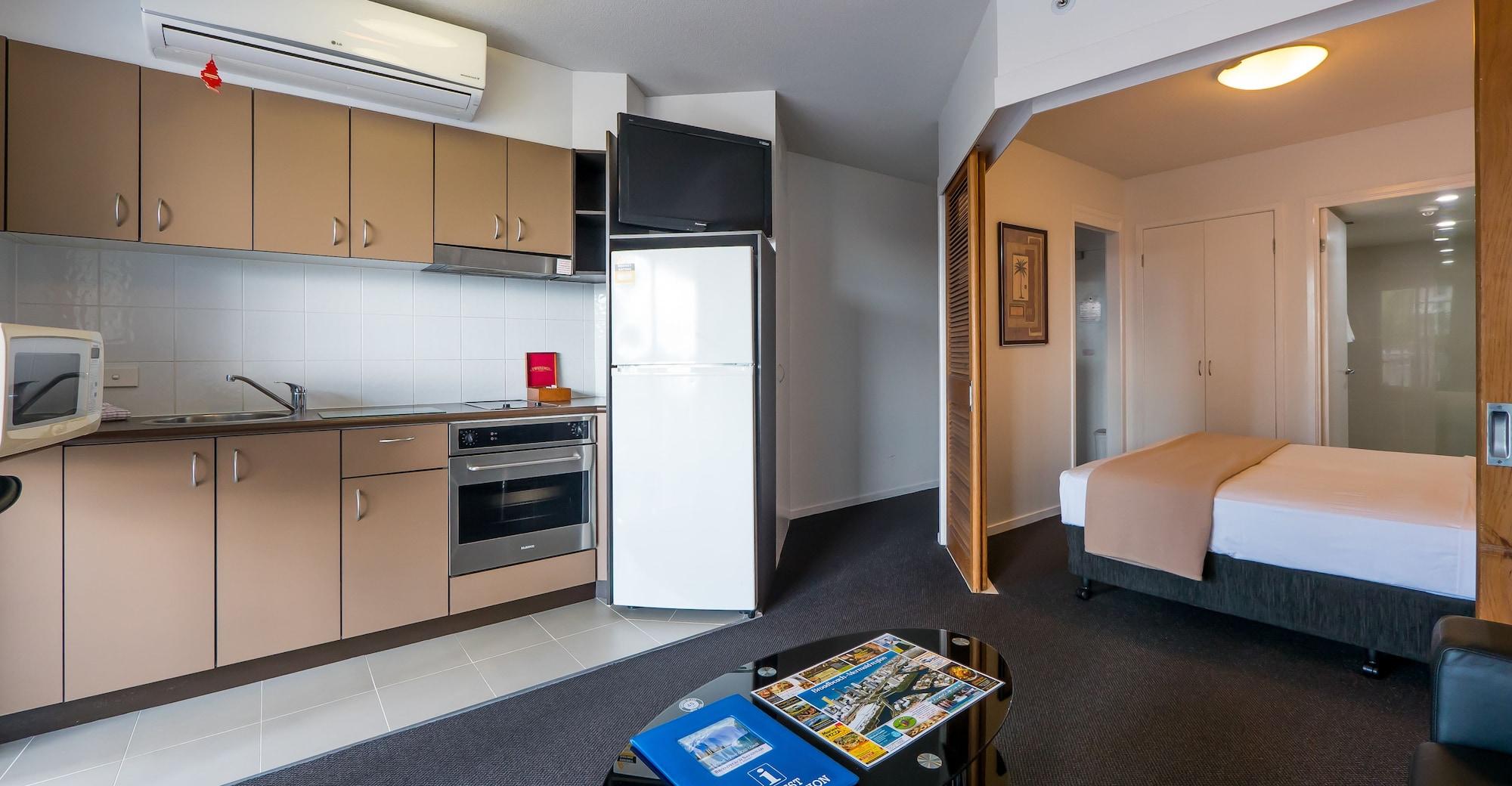 Broadbeach Savannah Resort Esterno foto