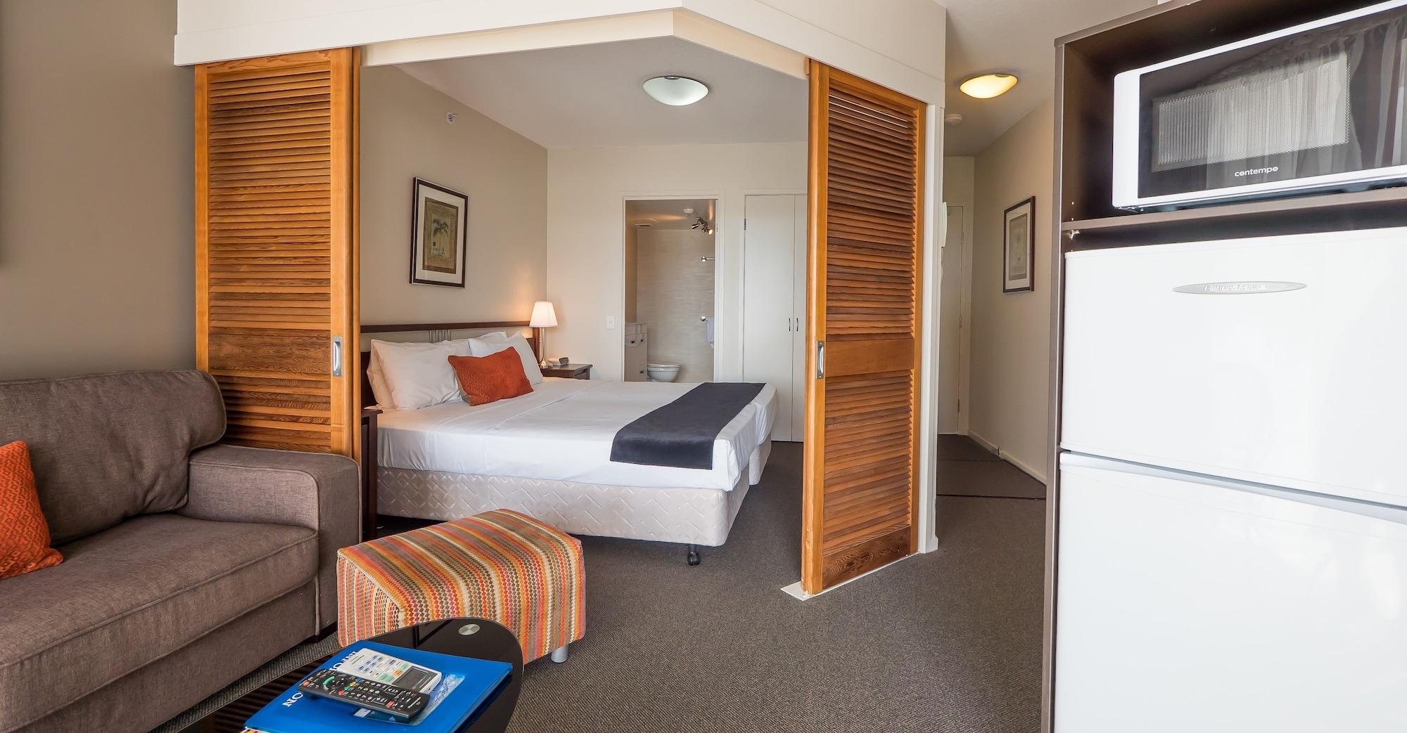 Broadbeach Savannah Resort Esterno foto