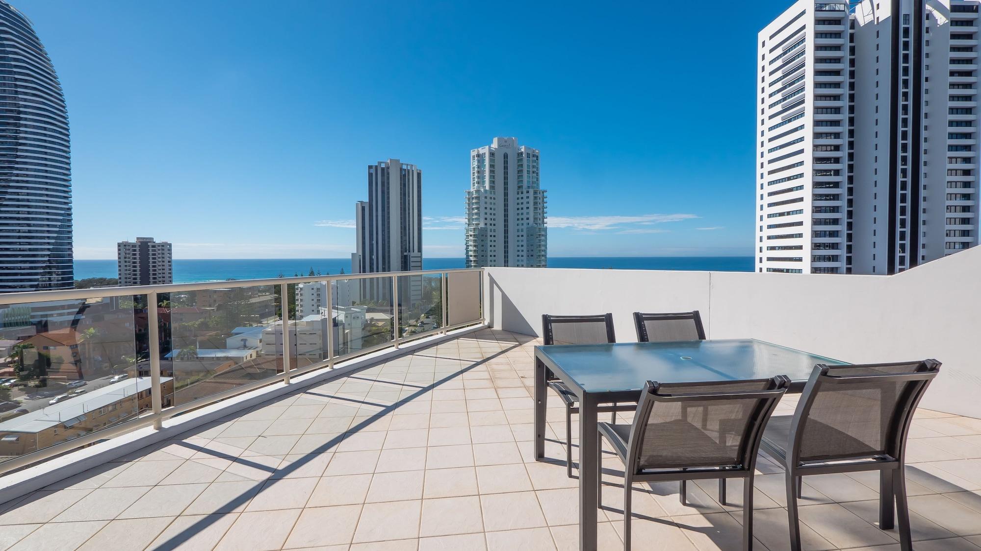 Broadbeach Savannah Resort Esterno foto