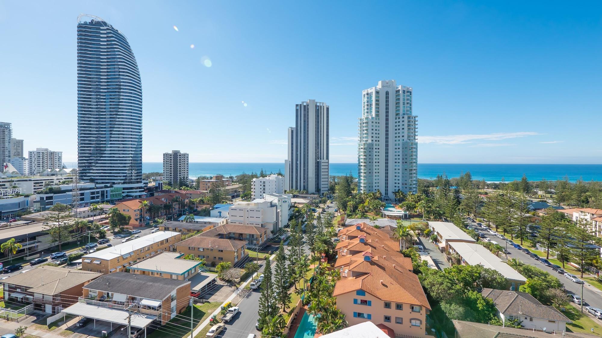 Broadbeach Savannah Resort Esterno foto