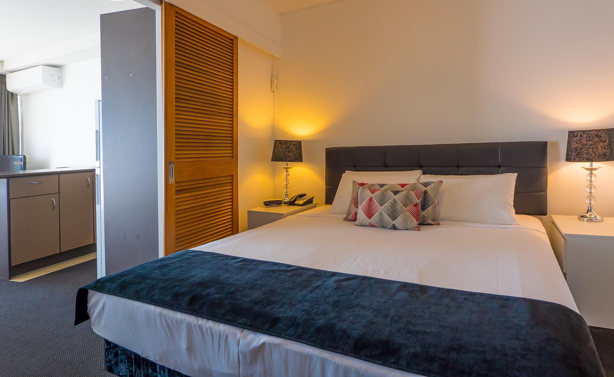 Broadbeach Savannah Resort Esterno foto